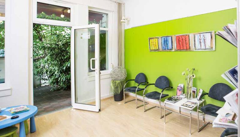 Zahnarztpraxis Stephan Hardt Karlsruhe, Schubertstraße 23, 76185 Karlsruhe
